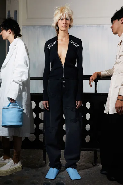 Look 26